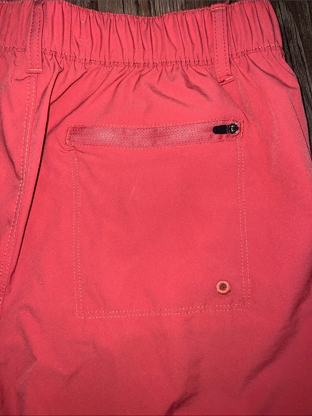 Women's Coral Athletic Shorts with Front Pockets - Picture 4 of 5